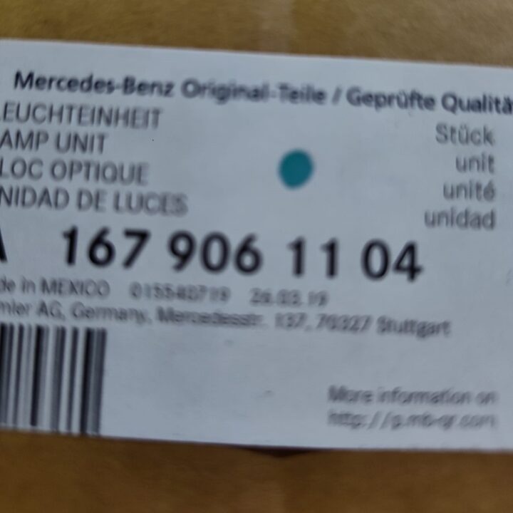 Mercedes Benz OEM Head Light A1679061204 & A1679061104